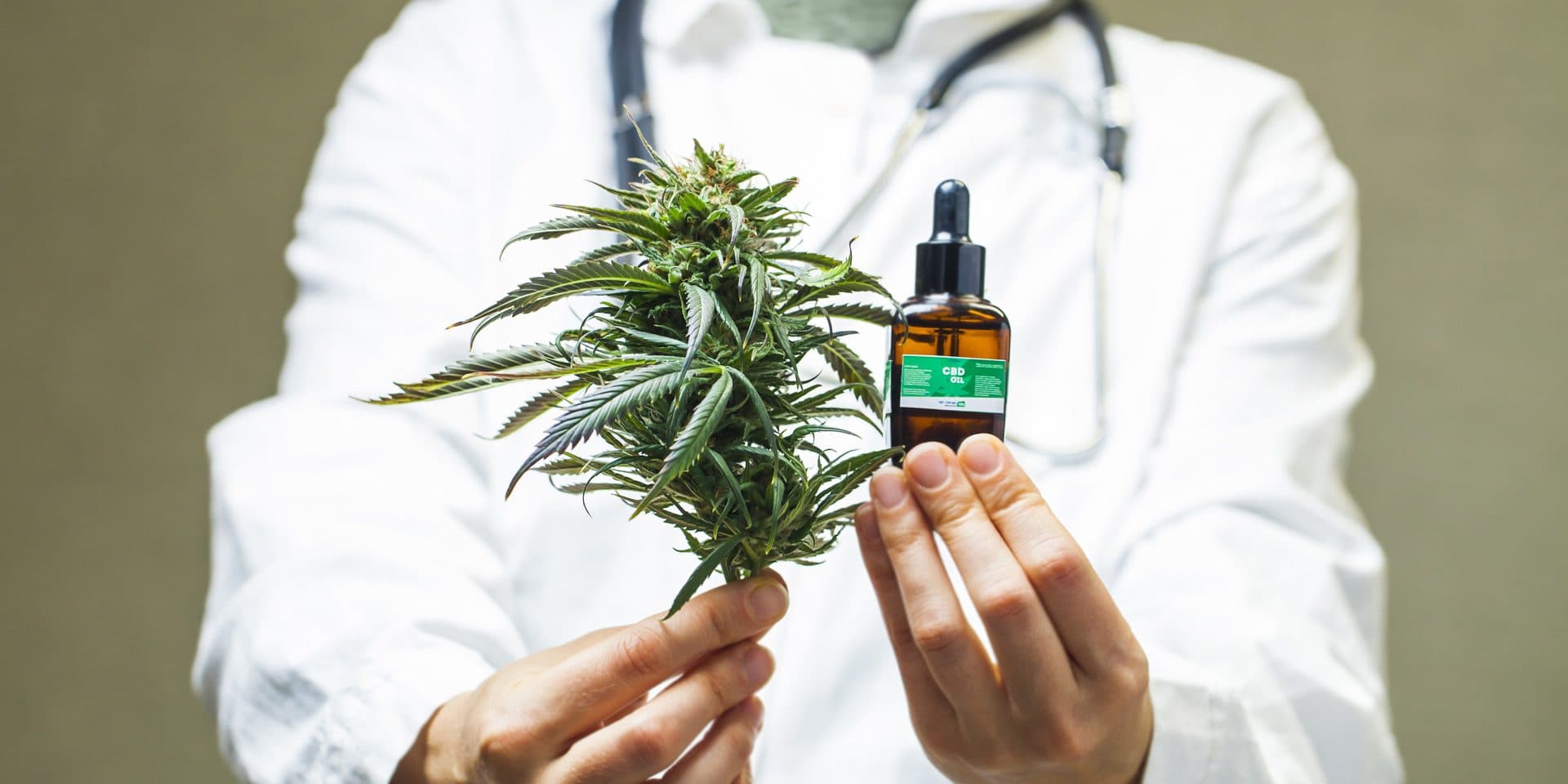 Flower vs. Concentrates: What’s The Difference? Flower vs. Concentrates: What’s The Difference?