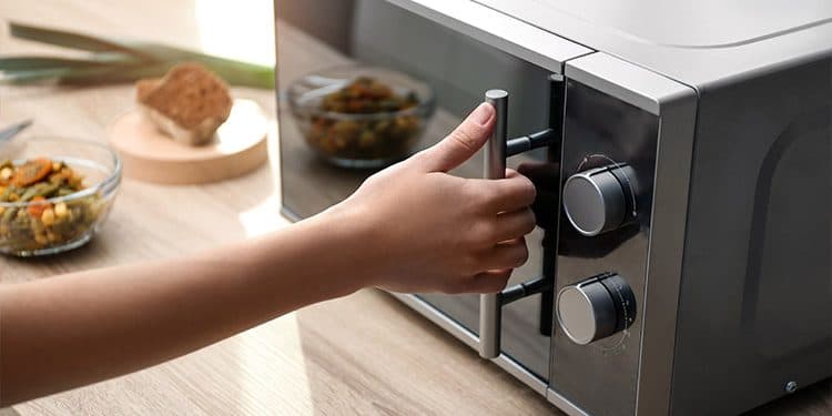 Can Weed Become More Potent In The Microwave? Can Weed Become More Potent In The Microwave?